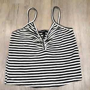 Forever 21 Women's Black & White Striped Crop Top